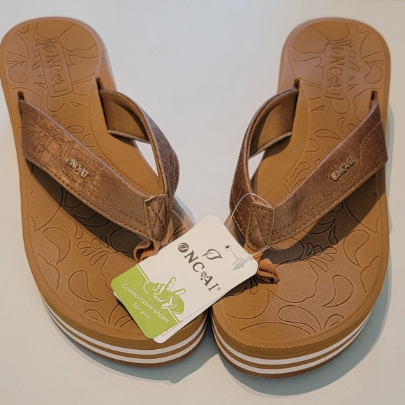Brown women's Sandals - Picture 1 of 2